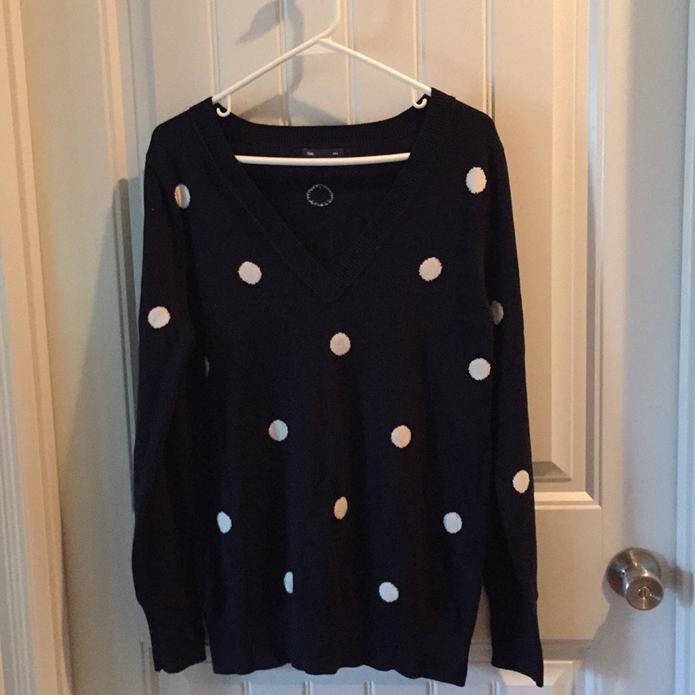 GAP sweater